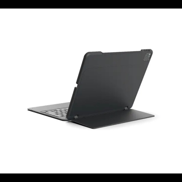 SLIM GO ZAGG KEYBOARD FOR GEN 3&4 IPAD PRO 12.9 - Picture 2 of 12